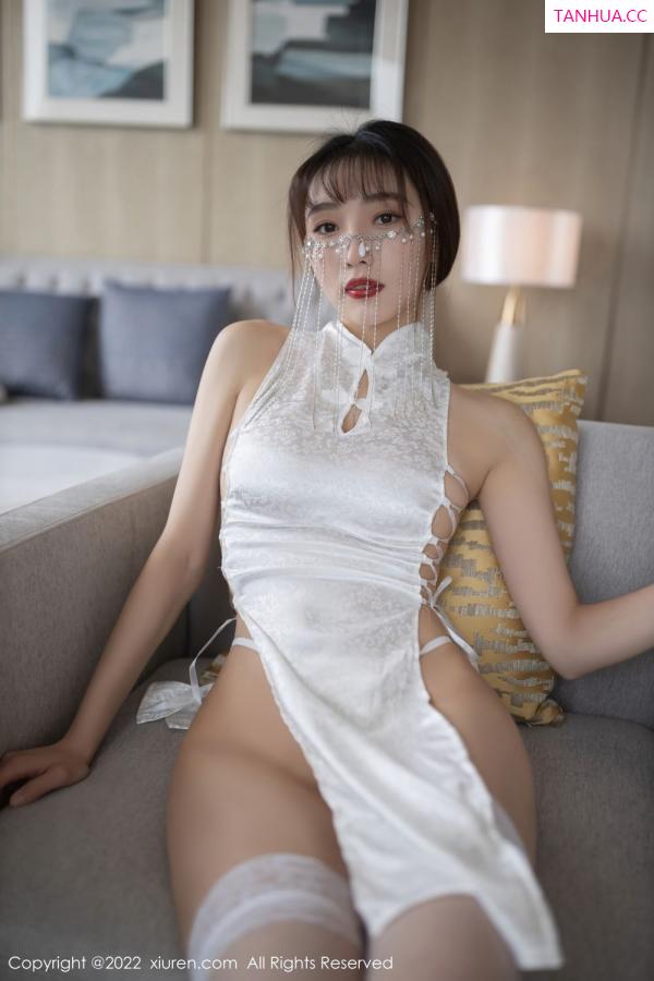 陆萱萱  [XiuRen]高清写真图 2022.03.02 No.4660 陆萱萱第27张图片